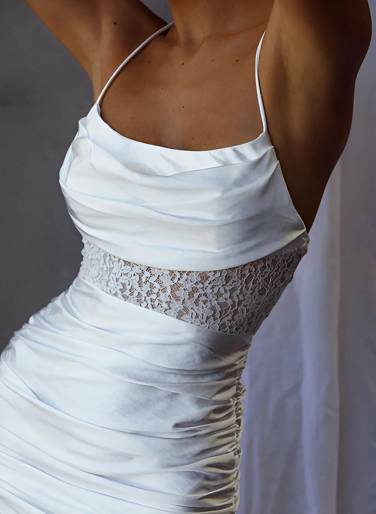 Sheath Cowl Neck Sleeveless Short/Mini Elastic Satin Homecoming Dresses With Lace - Image 4