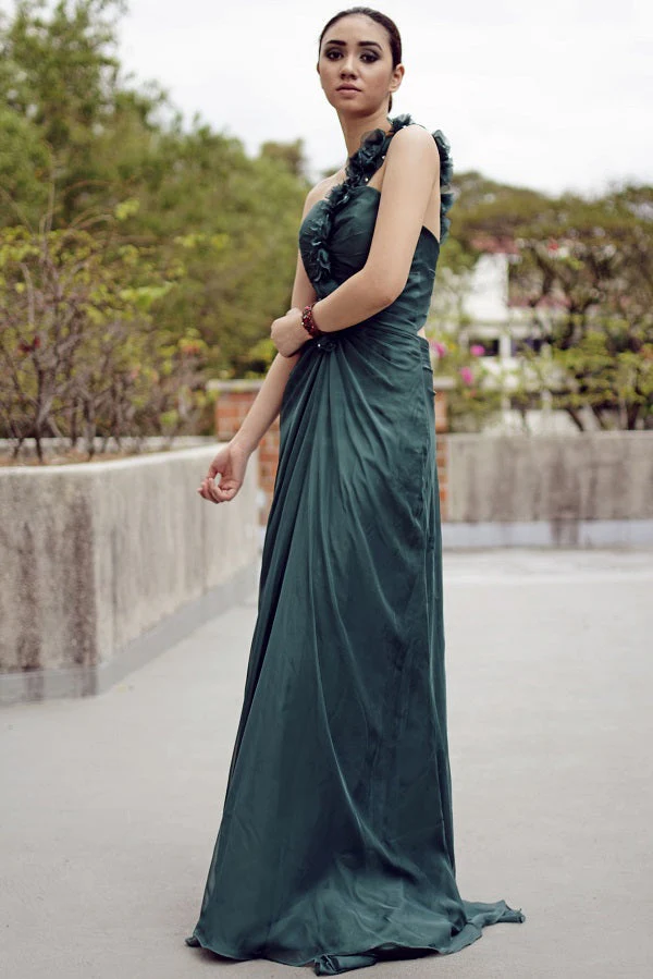 Sheath One-shoulder Floor Length Chiffon Backless Handmade Flower Evening Dress - Image 6