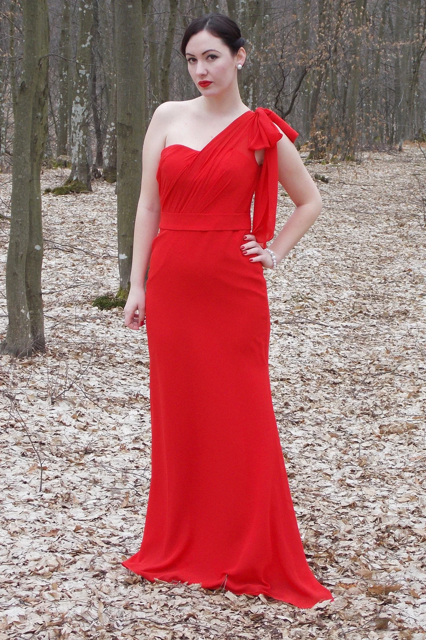 Sheath One-shoulder Floor Length Chiffon Sleeveless Bridesmaid Dress - Image 3
