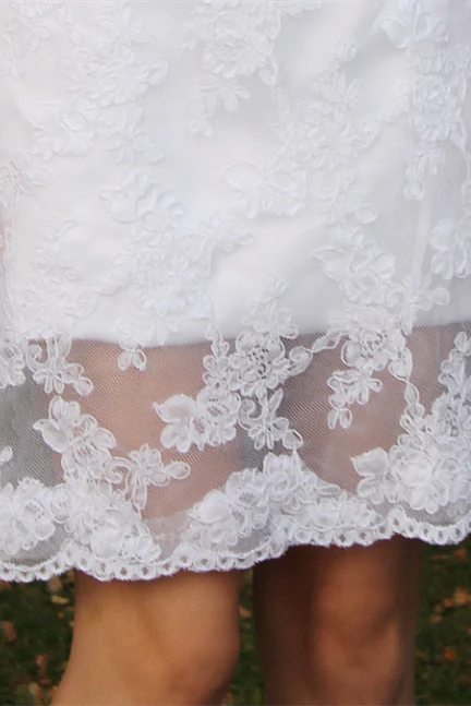 Sheath Round Collar Knee Length Short Sleeves Tulle Lace Wedding Dress - Image 5