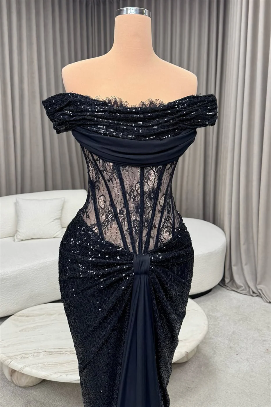 Shining Black Off-The-Shoulder Sequins Mermaid Prom Dresses Sheath With Lace - Image 2