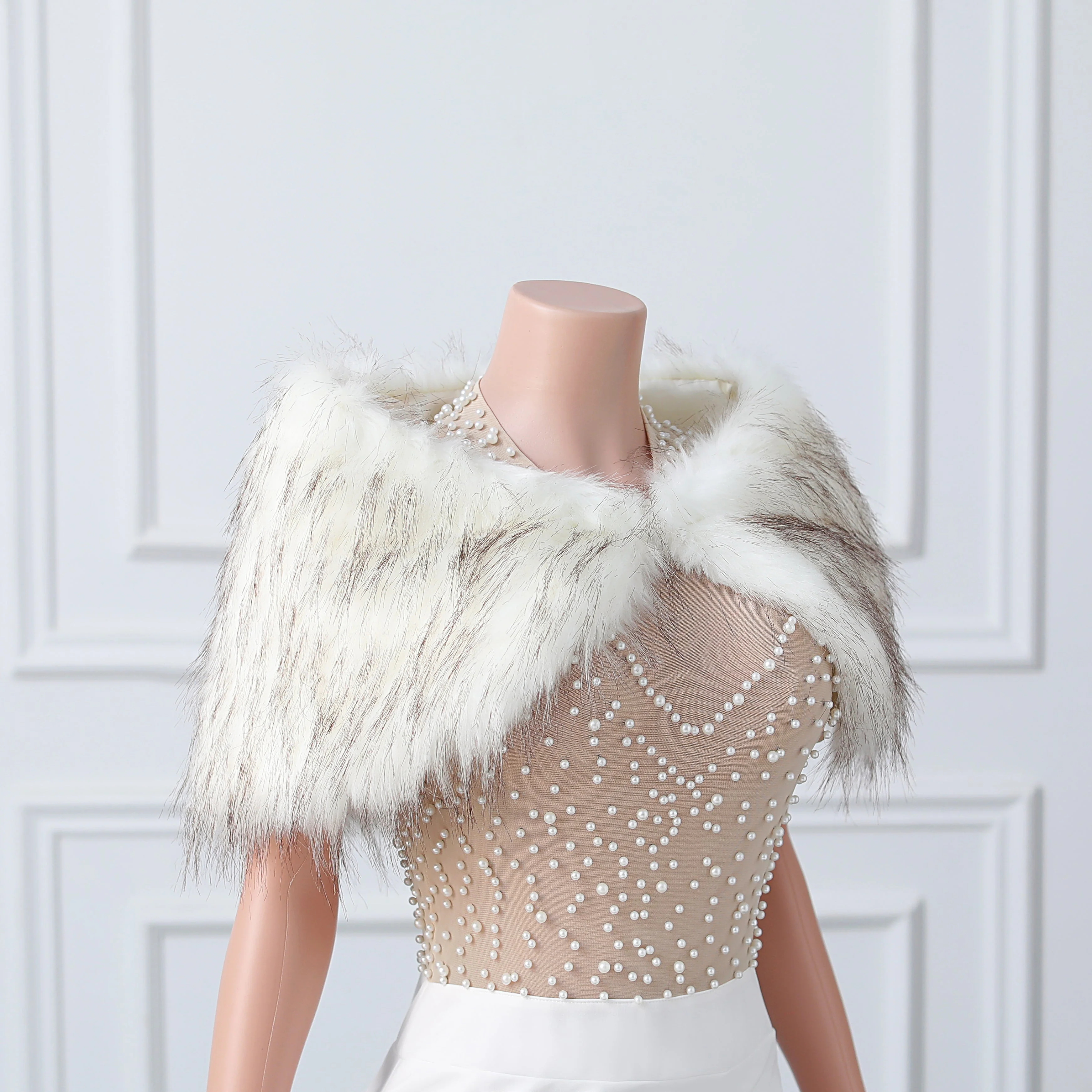 Short White with Brown Floral Winter Wraps - Image 2