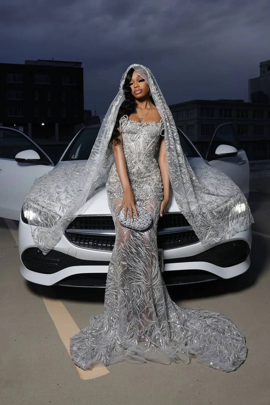 Silver Sparkle Beaded Mermaid Court Train Sweetheart Sleeveless Prom Dresses - Image 2