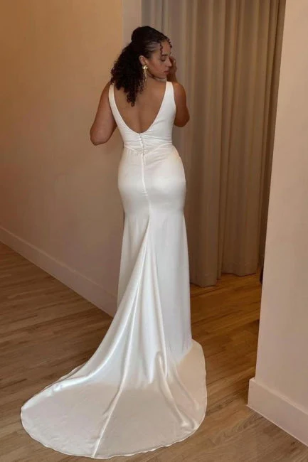 Gorgeous Long White Mermaid Satin Sleeveless Wedding Dresses with Slit - Image 2