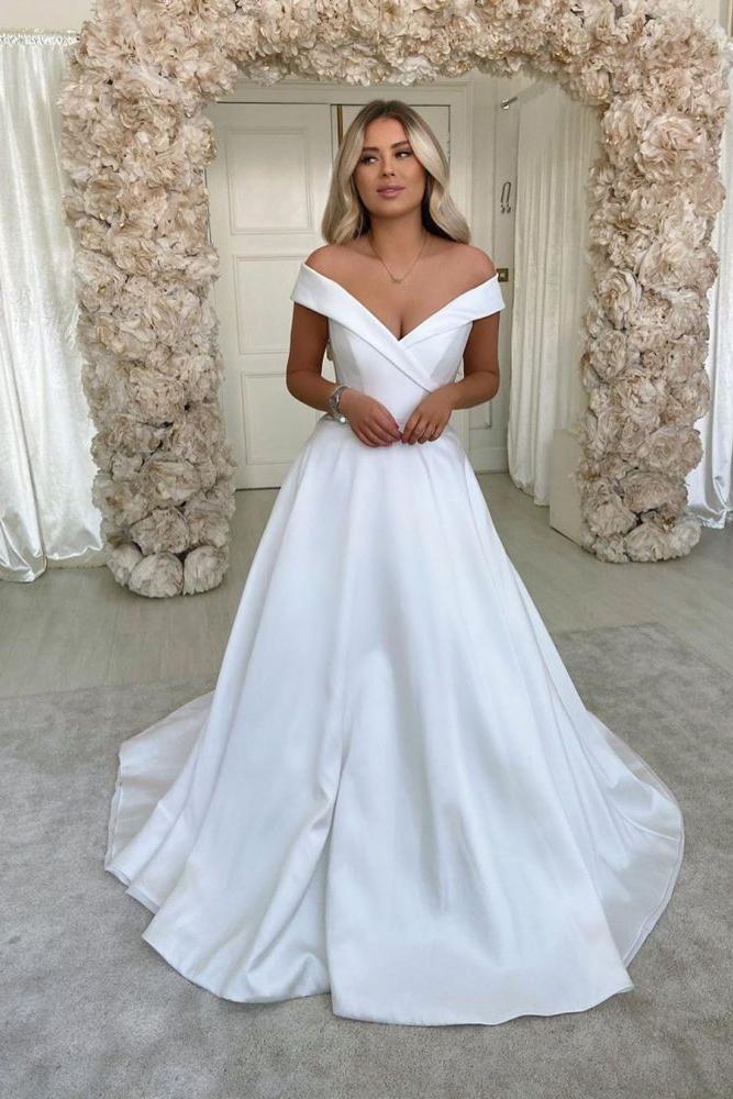 Simple Retro White Off the shoulder A line Bridal Gowns - Image 3
