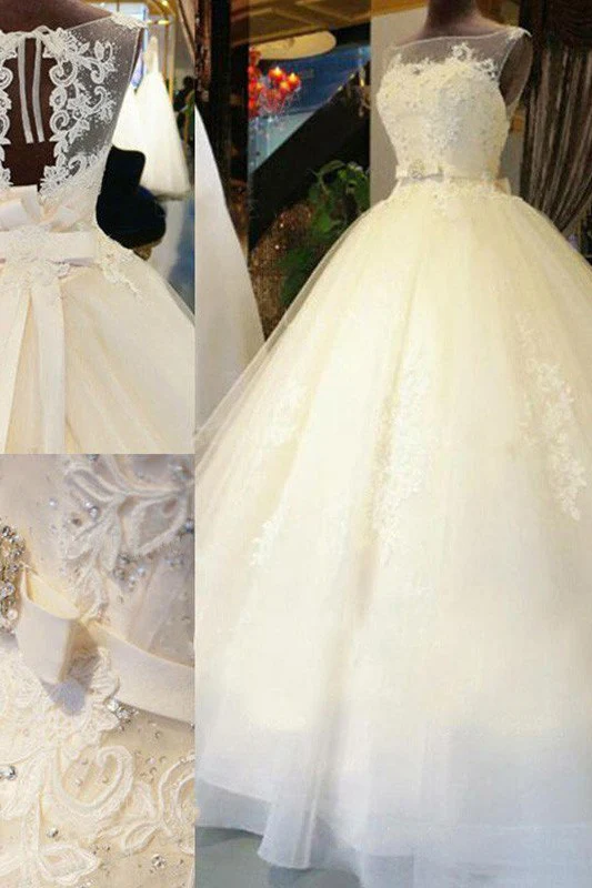 Sleeveless Ribbon Scoop Applique Tulle Ball Gown Cathedral Train Wedding Dresses - Image 4