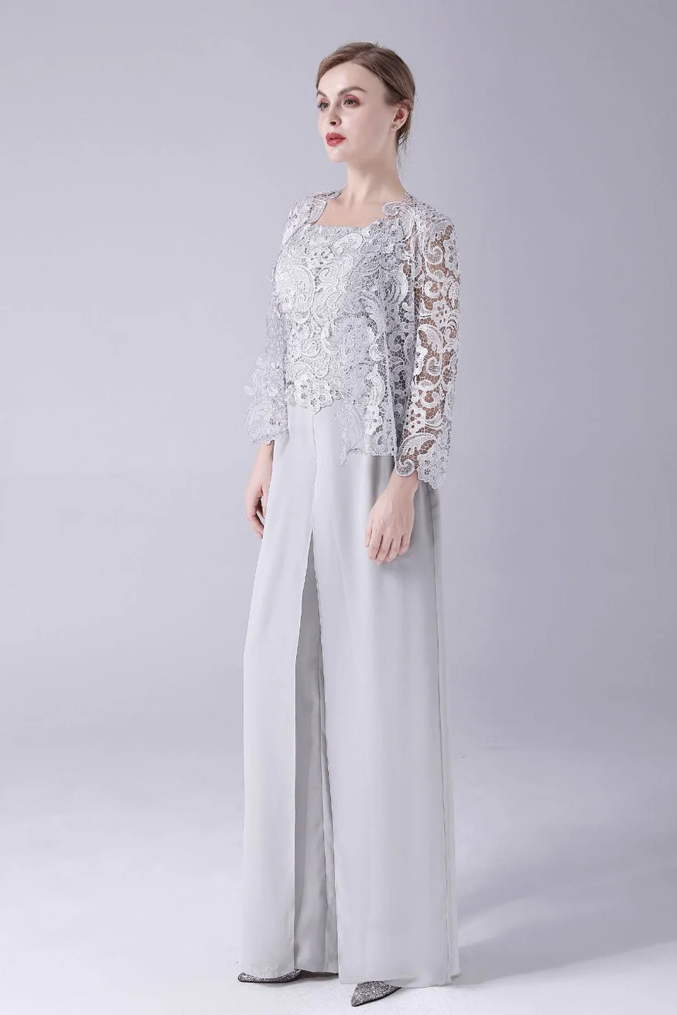 Sleeveless strap backless lace vintage mother's suit - Image 5