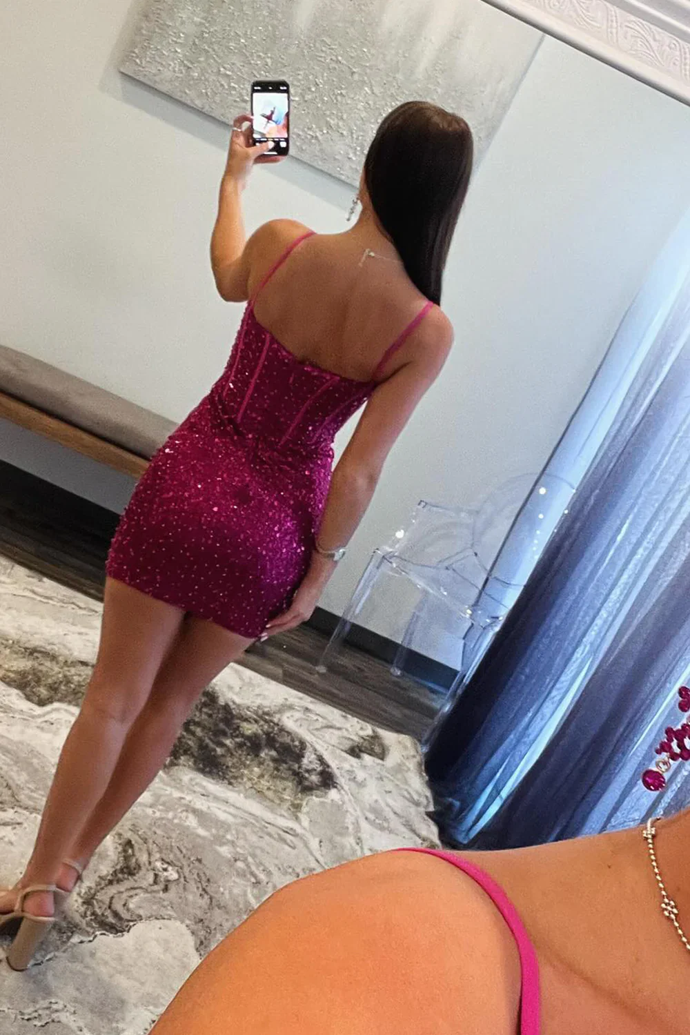 Sleek Sparkle Straps Sweetheart Column Short Homecoming Dresses - Image 2