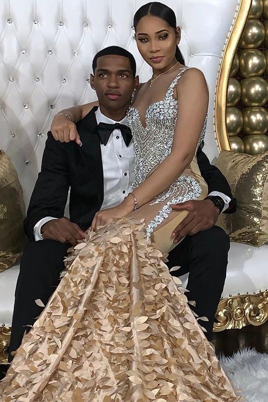 Sparkling Crystal Appliques Straps Prom Dresses Open Back Fit and Flare Evening Gowns - Image 2