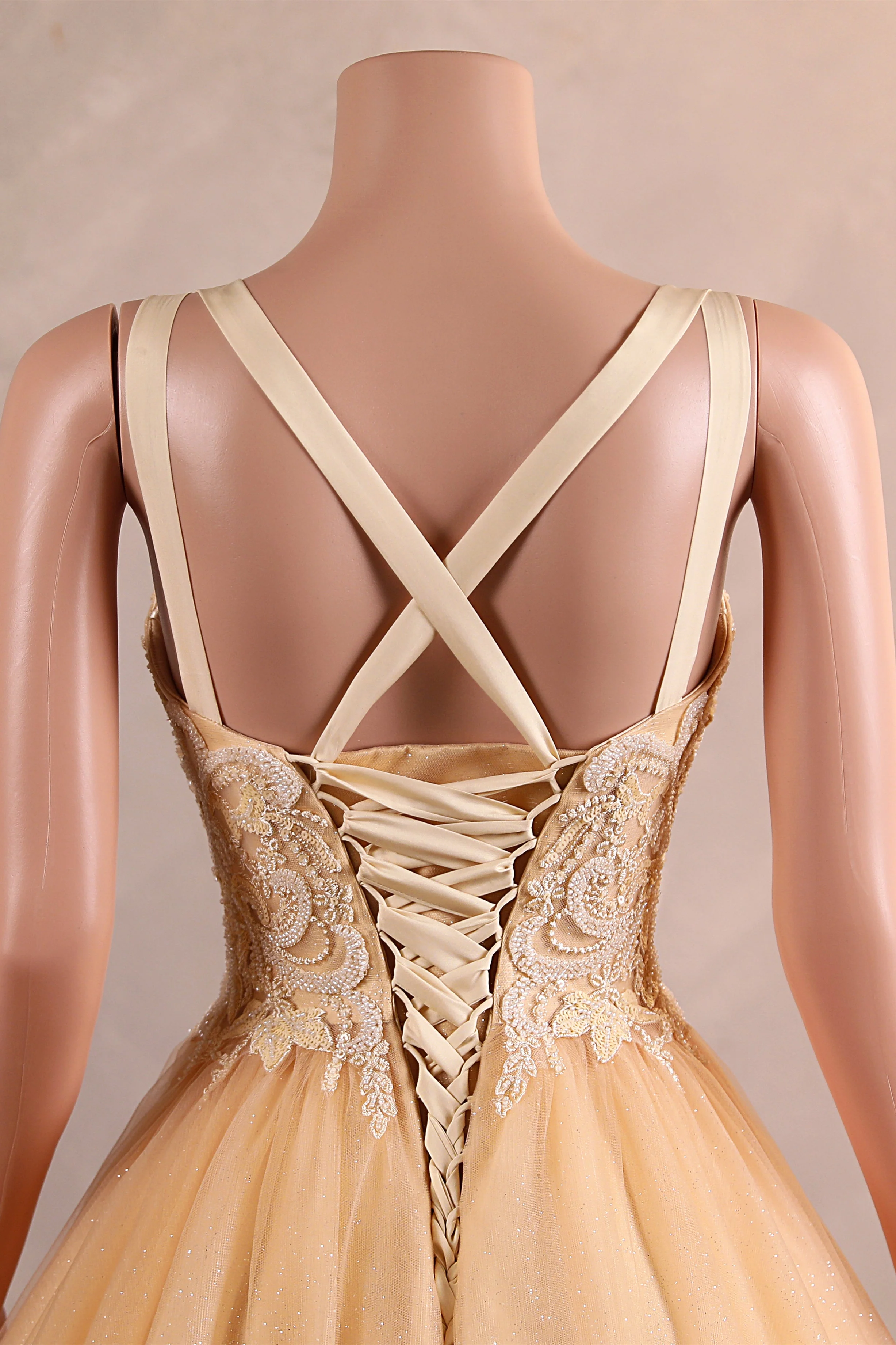 Straps Sparkle Ball Gown Sleeveless Beaded Quince Dresses - Image 4