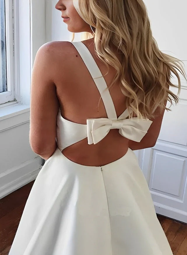 Stretch Crepe Sleeveless V-neck Wedding Dress Chic A-line Silhouette Ruffles Sweep Train - Image 3