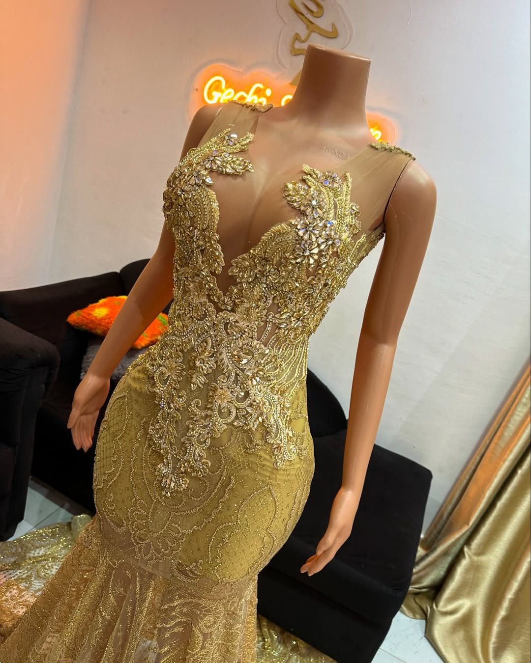 Stunning Gold Sleeveless Mermaid Prom Dress Long With Beadings - Image 2