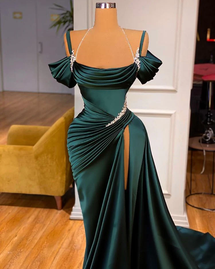 Stunning Off-the-Shoulder Mermaid Prom Dress Ruffles With High Split - Image 2