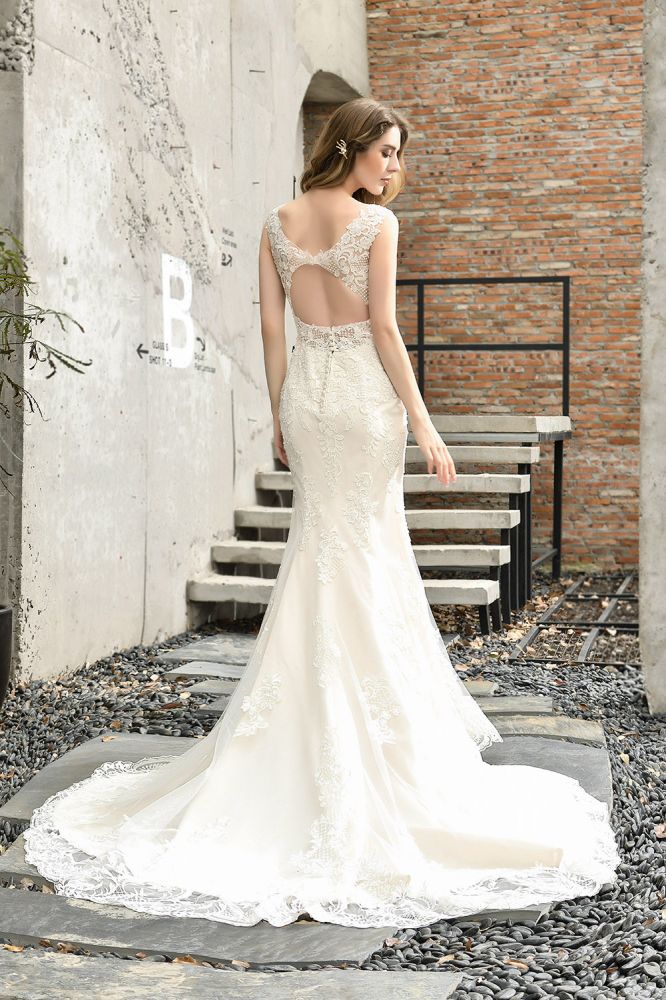 Stunning Sleeveless Fit and flare Lace Open Back Summer Beach Wedding Dress - Image 2
