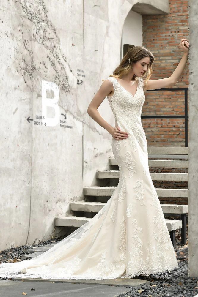 Stunning Sleeveless Fit and flare Lace Open Back Summer Beach Wedding Dress - Image 3