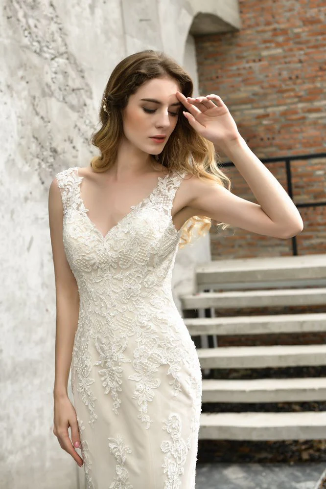 Stunning Sleeveless Fit and flare Lace Open Back Summer Beach Wedding Dress - Image 4