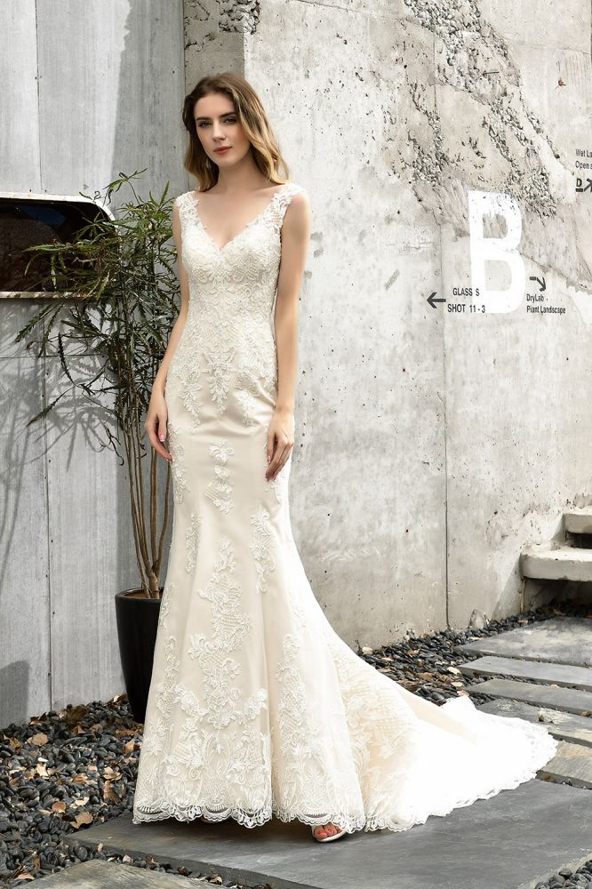 Stunning Sleeveless Fit and flare Lace Open Back Summer Beach Wedding Dress - Image 6