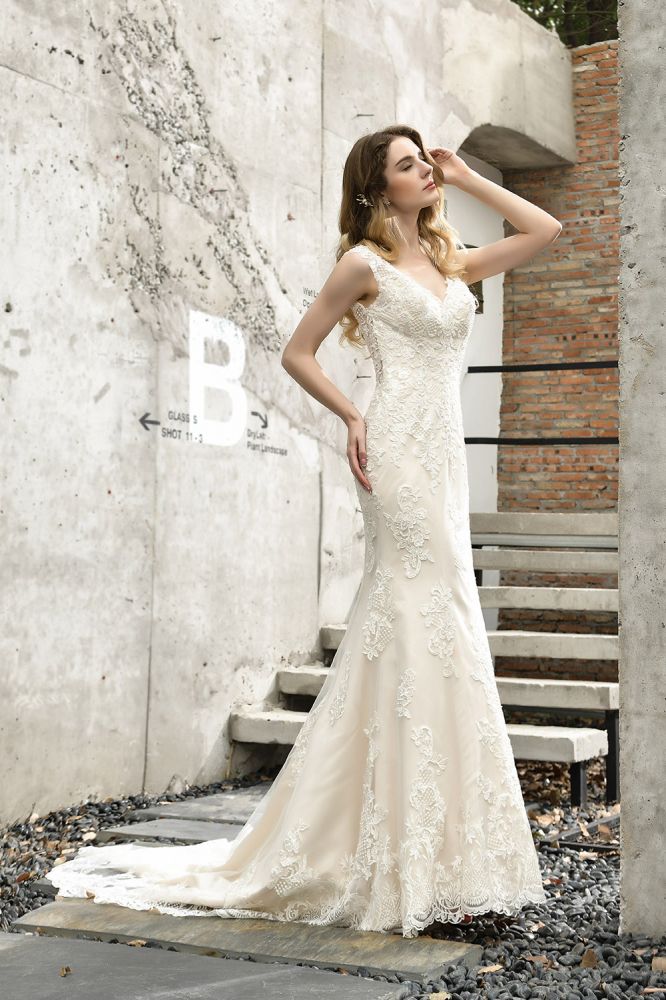 Stunning Sleeveless Fit and flare Lace Open Back Summer Beach Wedding Dress - Image 9