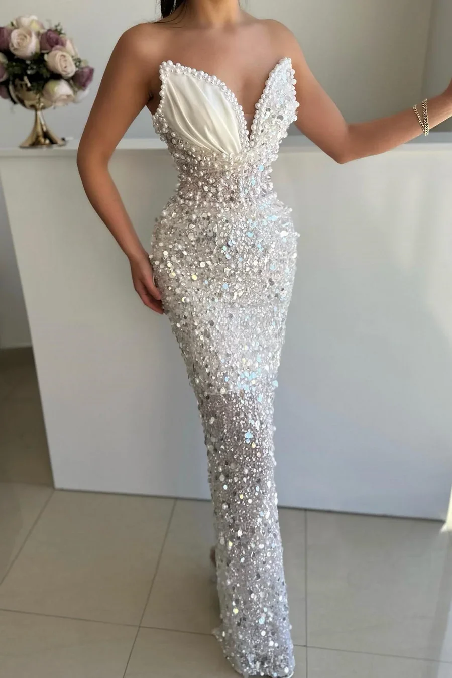Sweetheart White Pearls Mermaid Low back Sleeveless Prom Dresses - Image 3