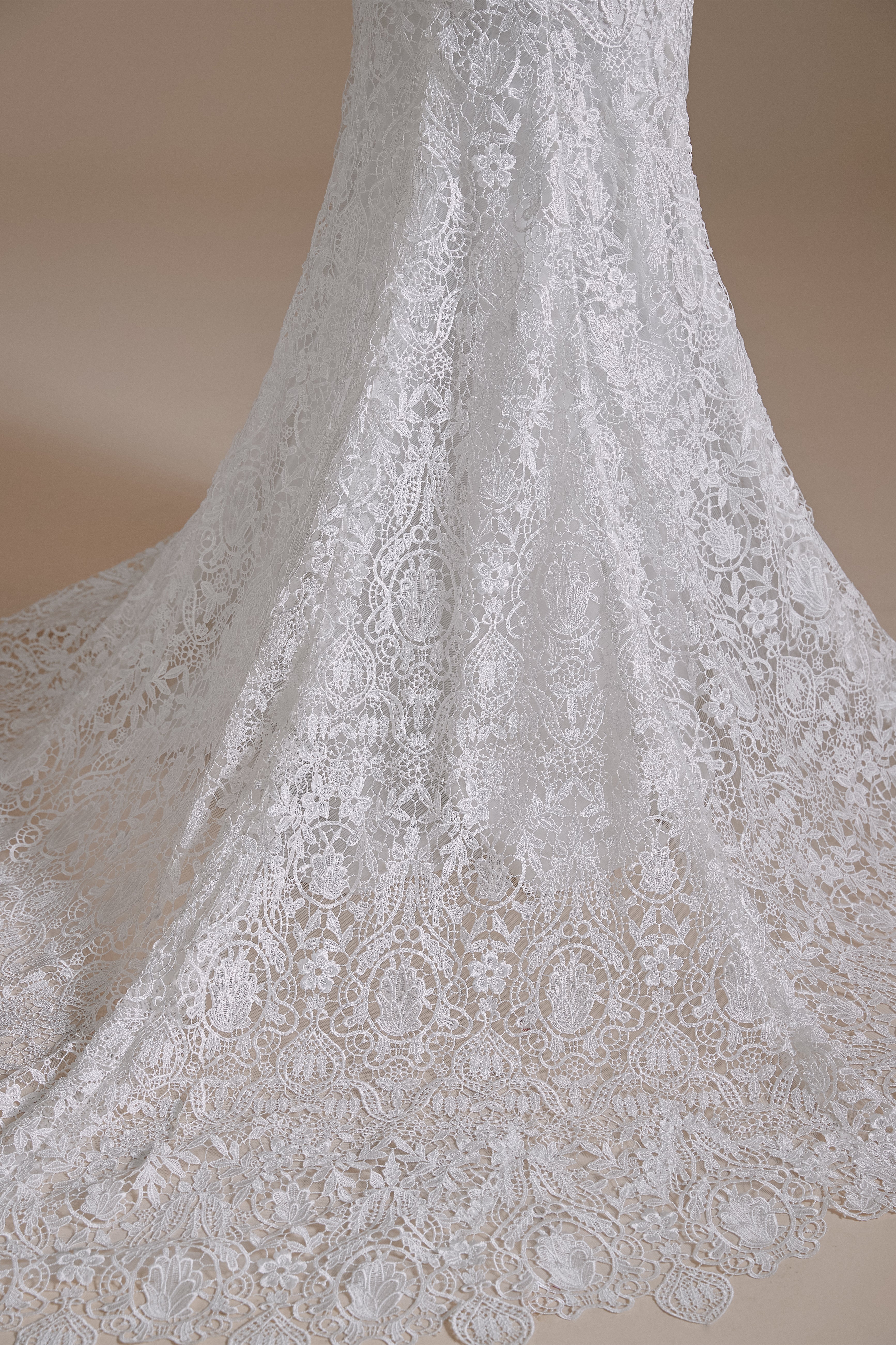 Sweetheart Detachable Bubble Sleeves Lace Mermaid Wedding Dress | Ballbella Design - Image 9