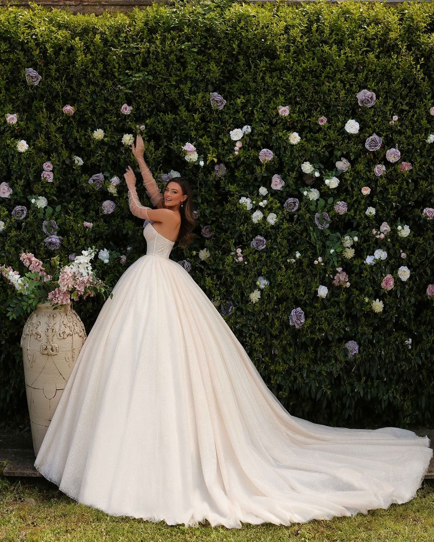 Sweetheart Long A-line Princess Glitter Sleeveless Lace Bridal Wear Long - Image 2