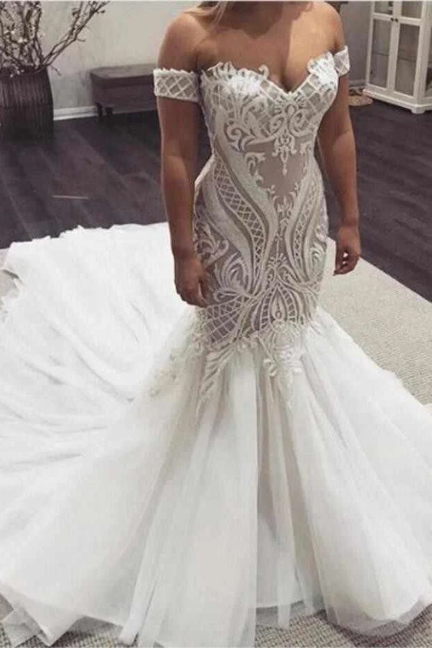 Sweetheart Luxurious Mermaid Court Train Beach Wedding Dress - Image 2