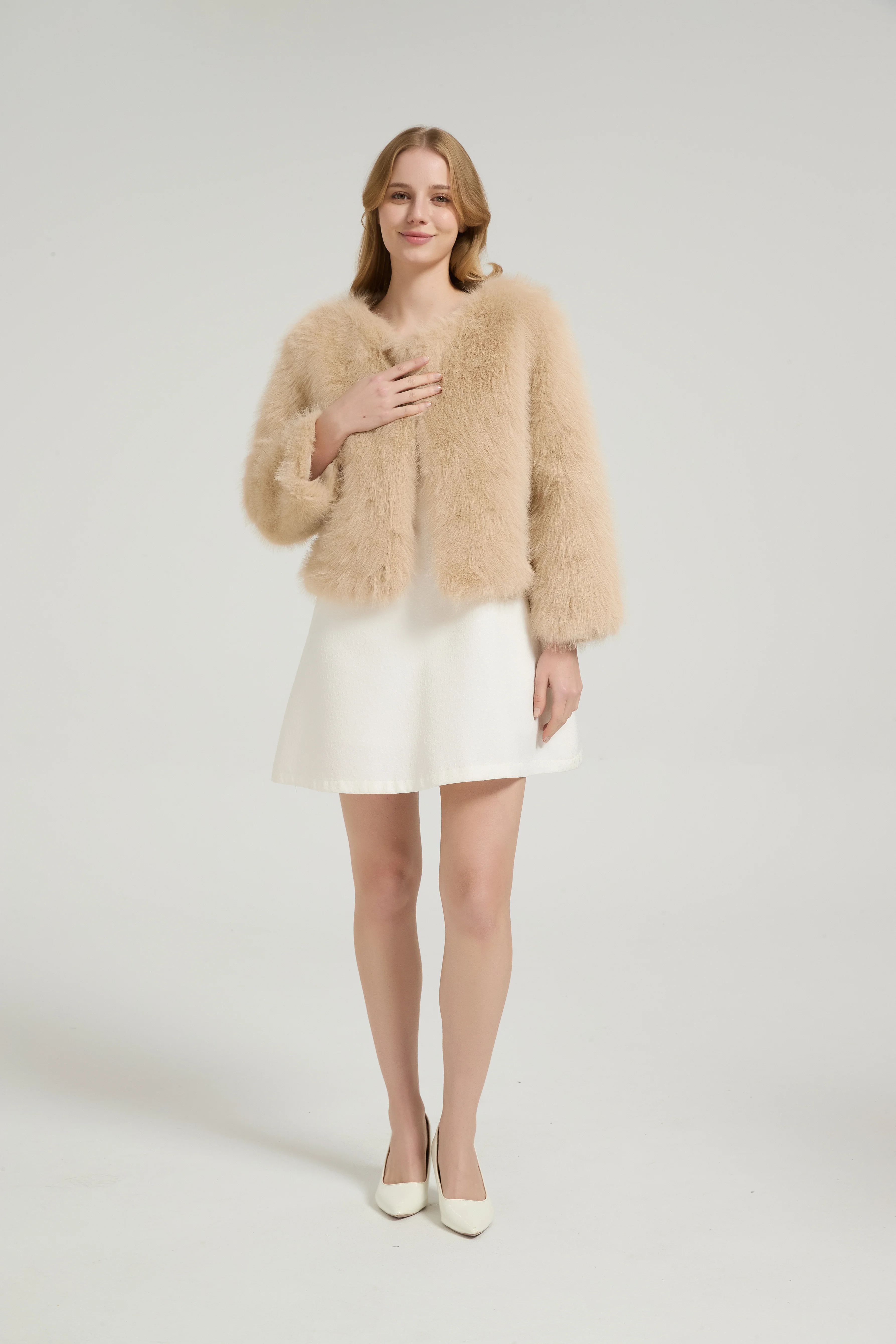 Timeless Faux Fur Long Sleeves Short Jacket Winter Wedding Shawl - Image 11