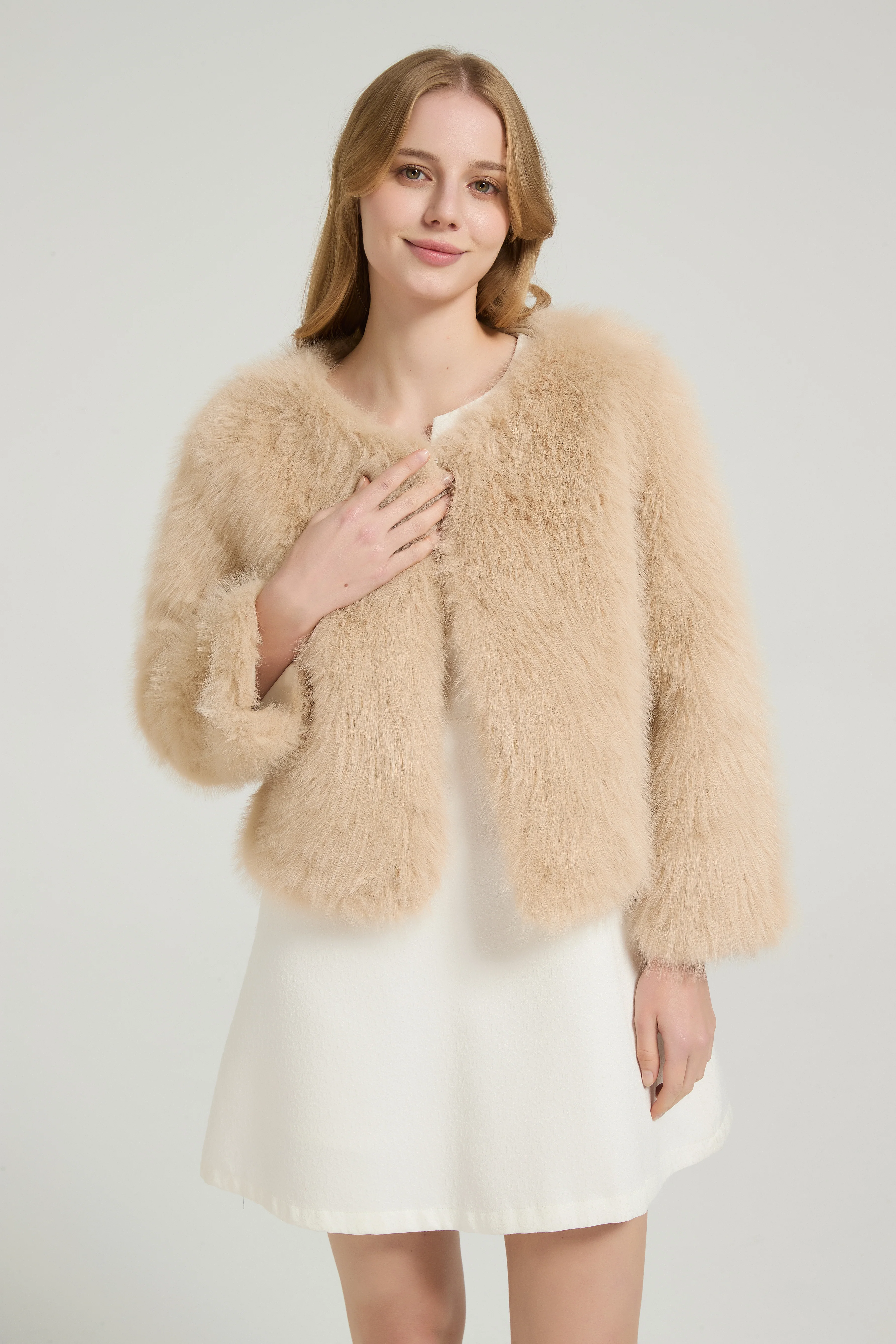 Timeless Faux Fur Long Sleeves Short Jacket Winter Wedding Shawl - Image 16