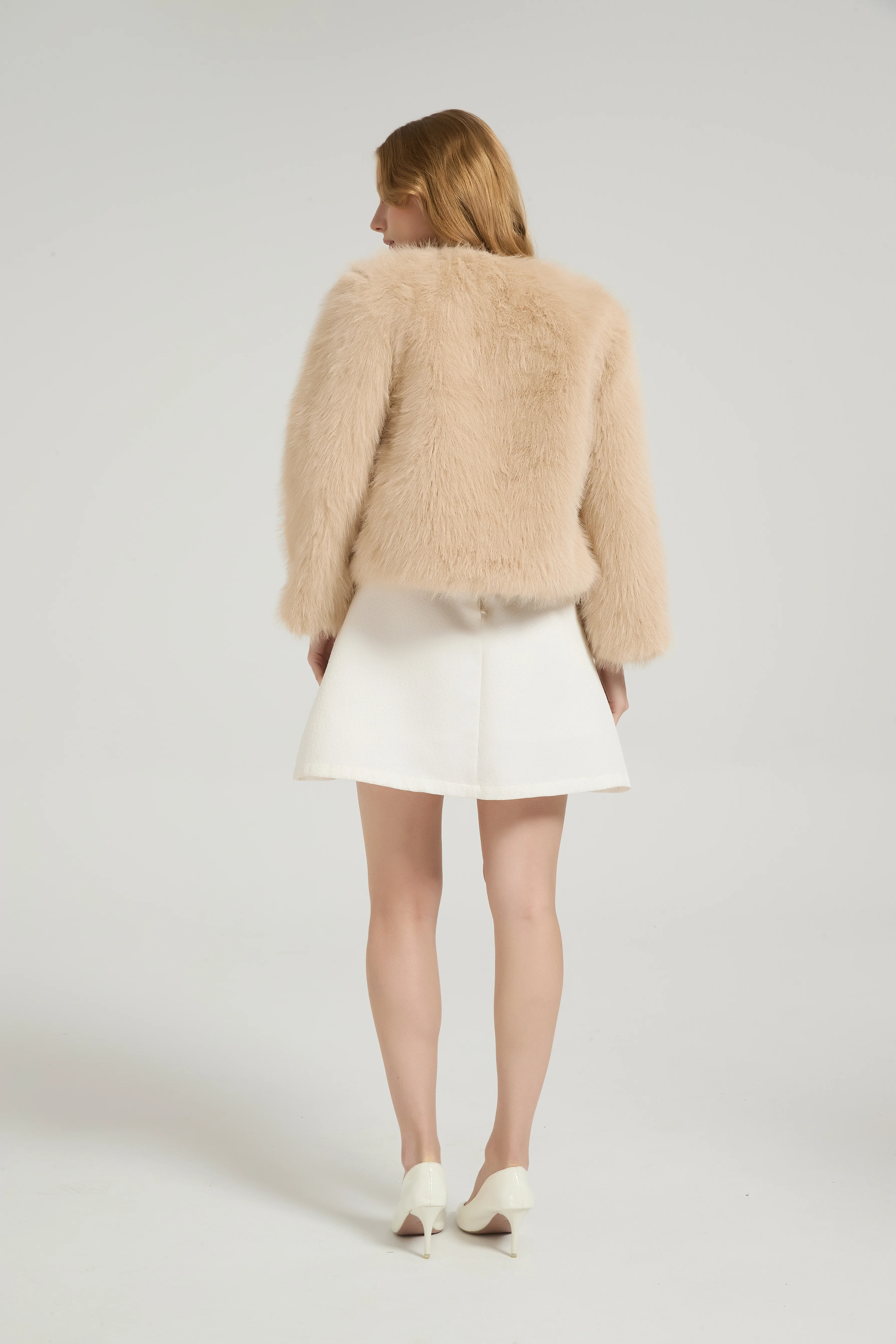 Timeless Faux Fur Long Sleeves Short Jacket Winter Wedding Shawl - Image 3