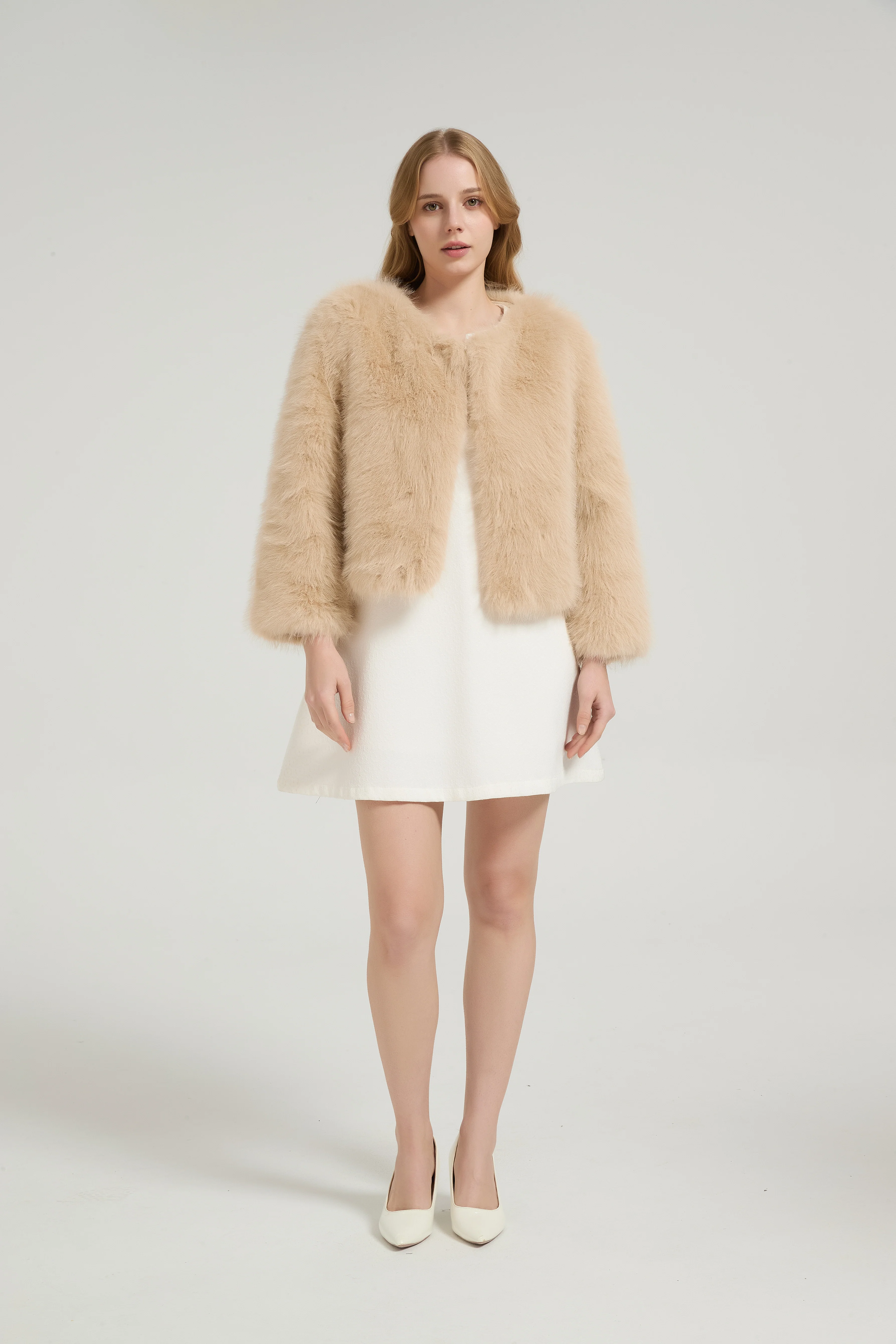 Timeless Faux Fur Long Sleeves Short Jacket Winter Wedding Shawl - Image 8