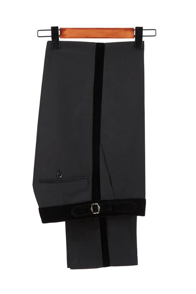 Two-piece Velvet Peak Lapel Well-cut Black Groom's Wedding Suit Tuxedos - Image 2