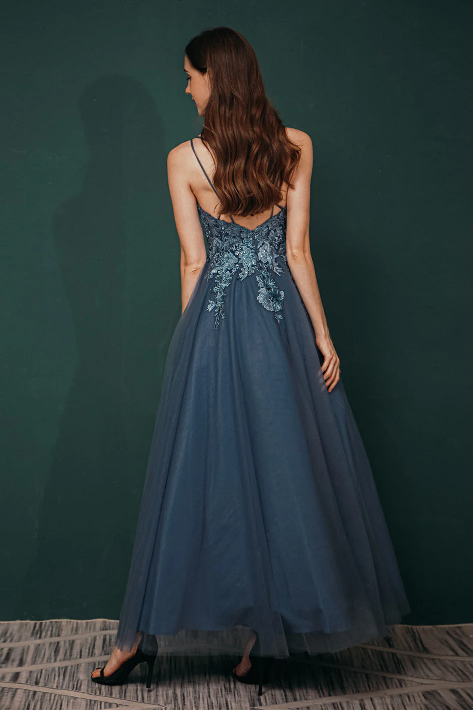 Unique Dusty Blue Tulle A-line Low back Spaghetti-strap Prom Dress - Image 3