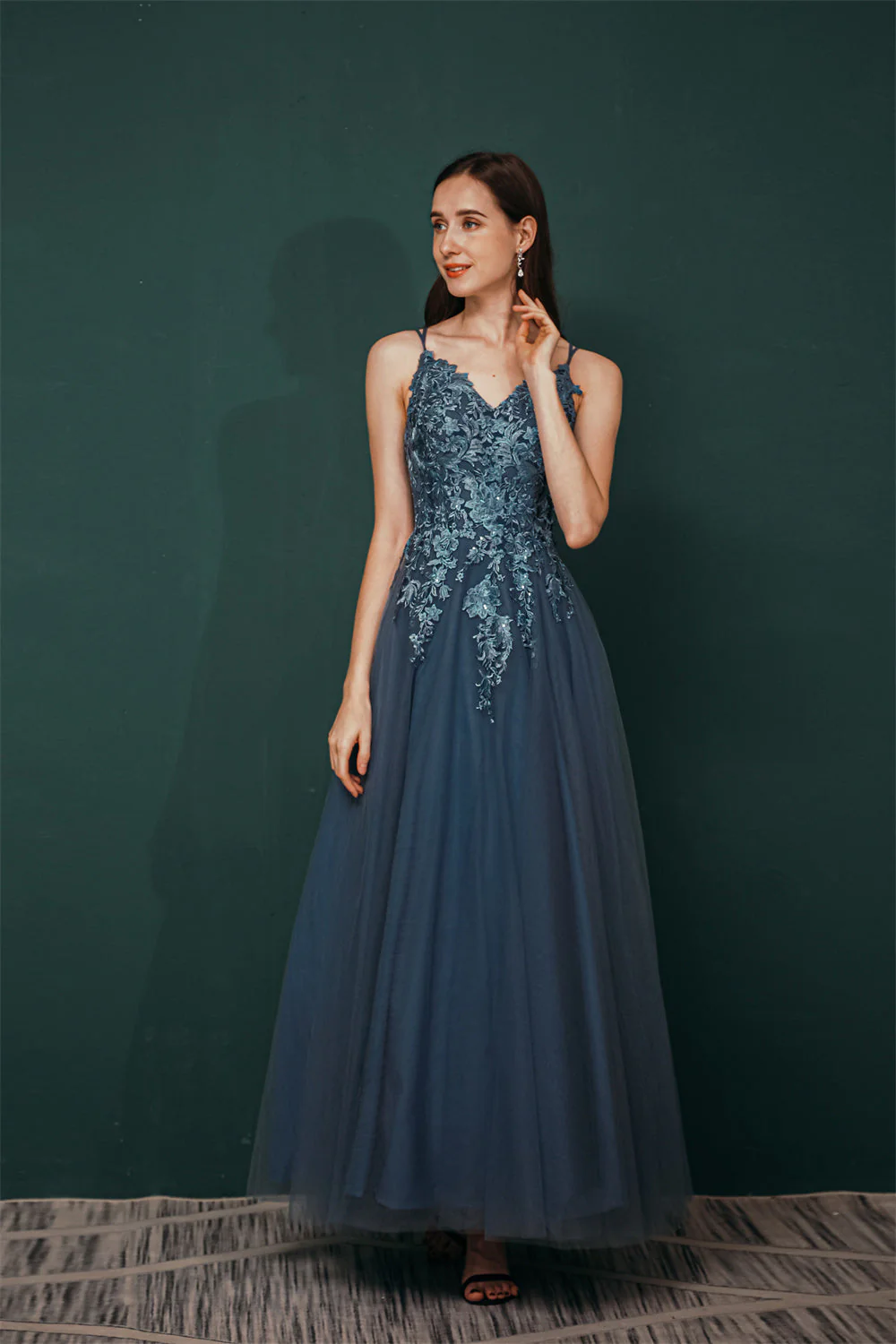 Unique Dusty Blue Tulle A-line Low back Spaghetti-strap Prom Dress - Image 4