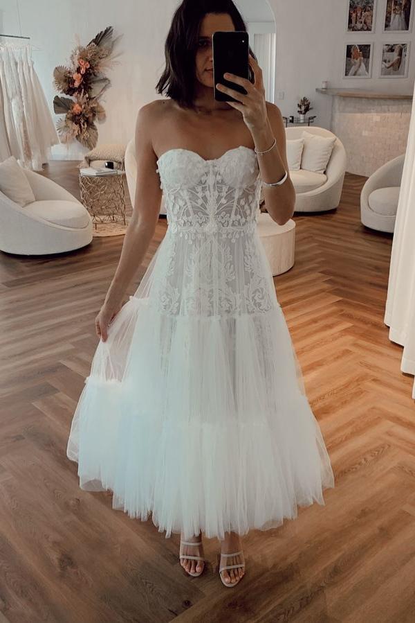 Vintage White Strapless Short Summer Tulle Wedding Dress - Image 2