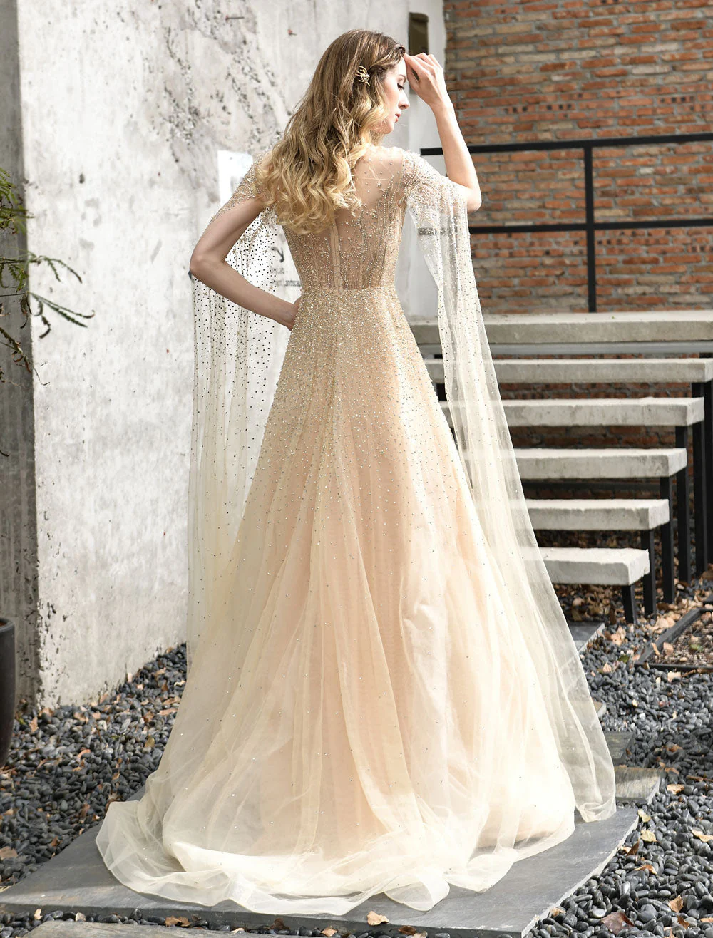 Stunning Wedding Dresses A Line Sweep Short Sleeves Beaded Jewel Neck Tulle Bridal Dresses - Image 5