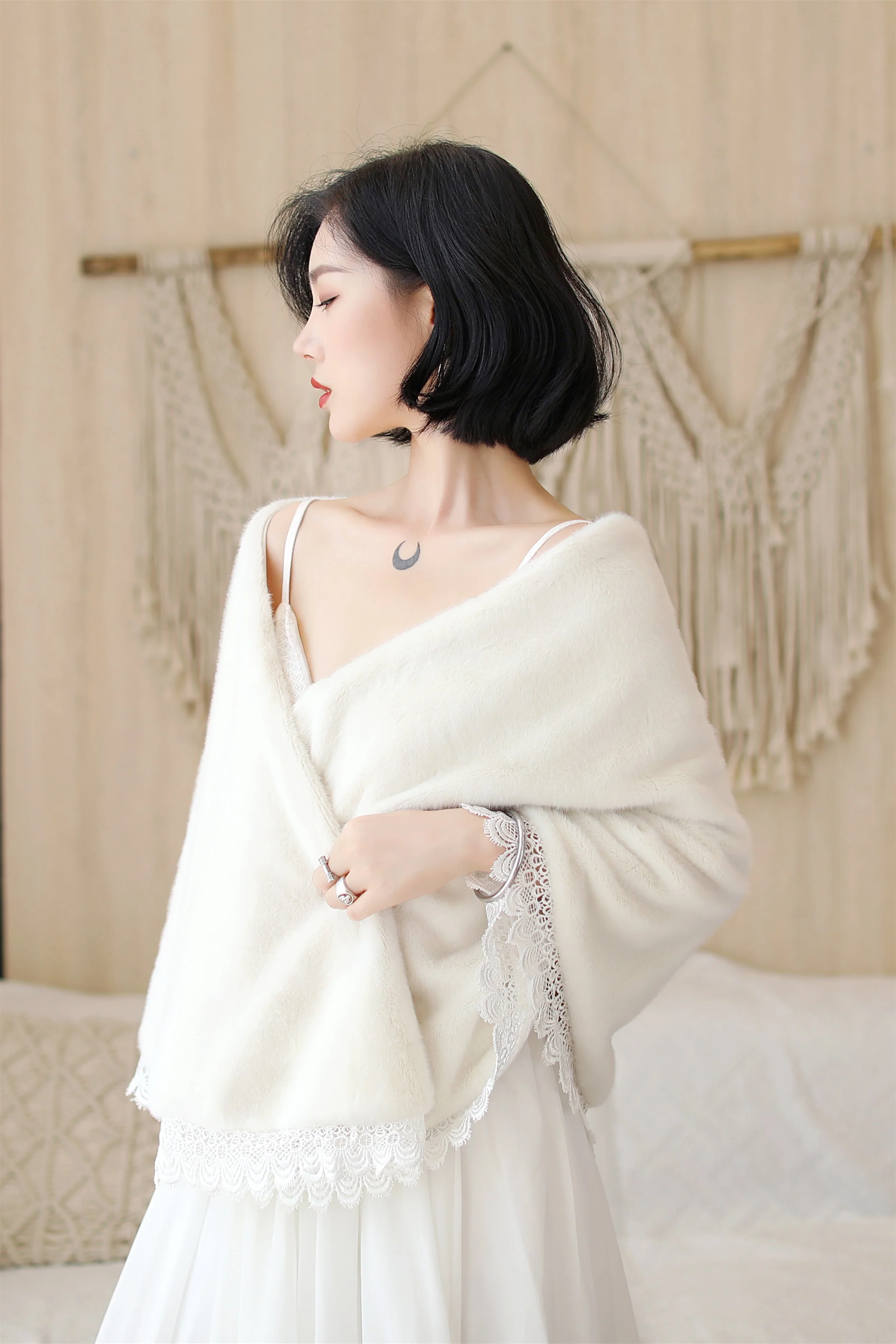 White Lace-Trimmed Wedding Gown Shawl - Image 2