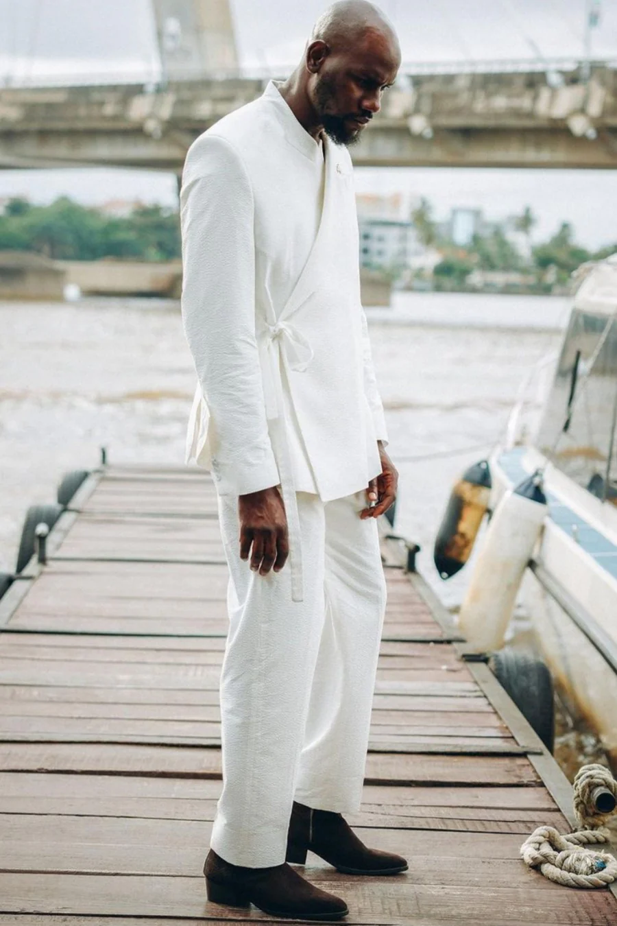 White Peaked Lapel Prom Suit with Sash - Image 2