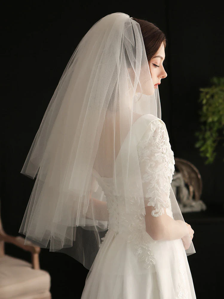 White Three-Tier Tulle Cut Edge Classic Bridal Veils - Image 2