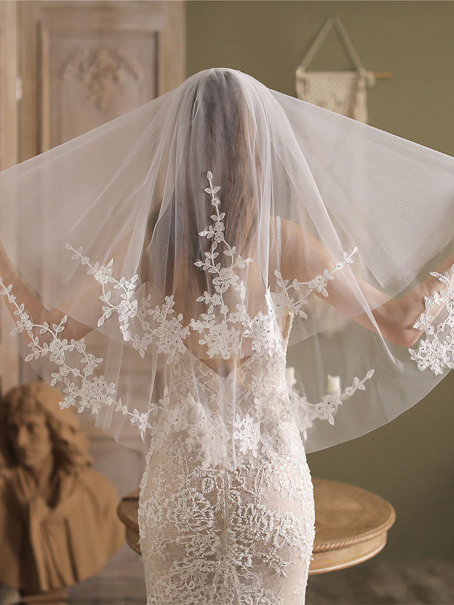 White Tulle Wedding Veils Two-Tier Lace Drop Bridal Veils - Image 2