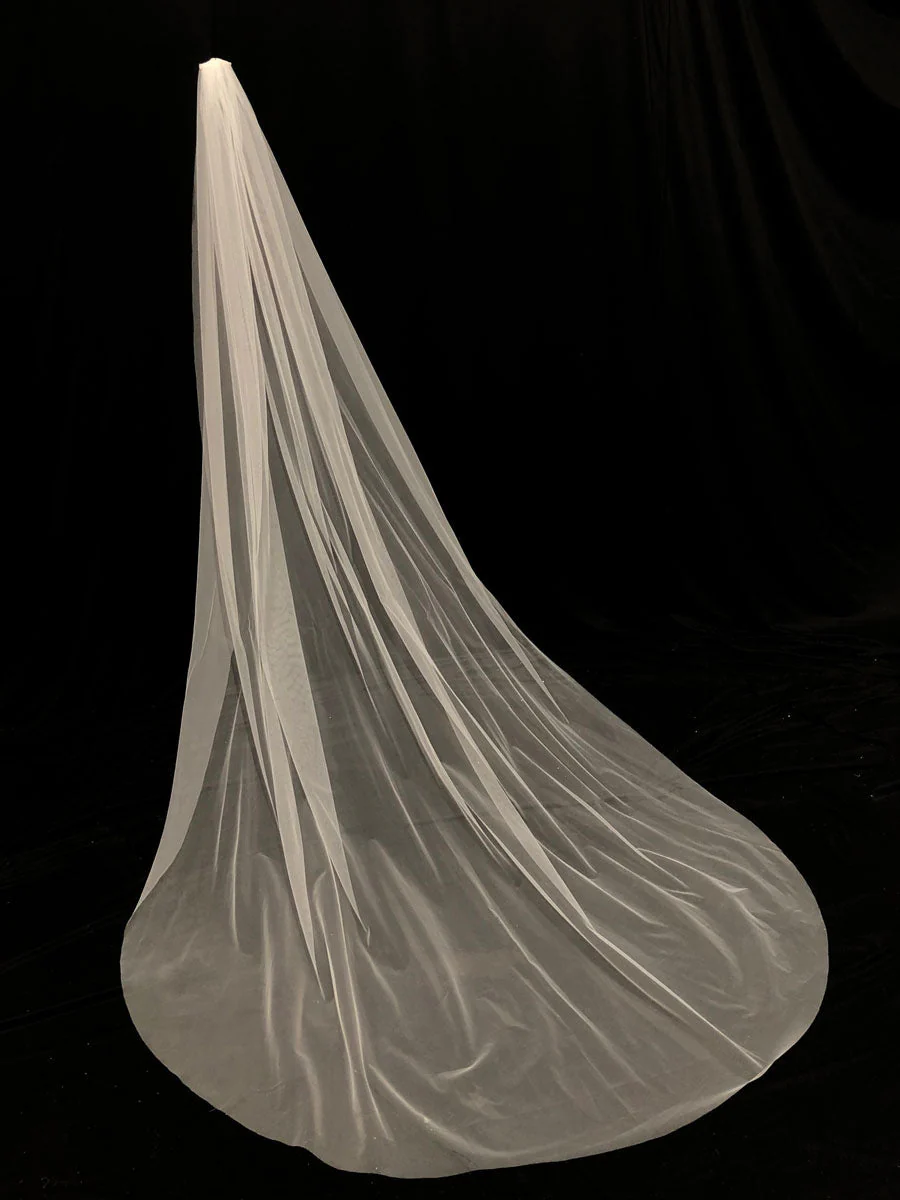 White Waterfall Wedding Veils One-Tier Tulle Bridal Veil - Image 2