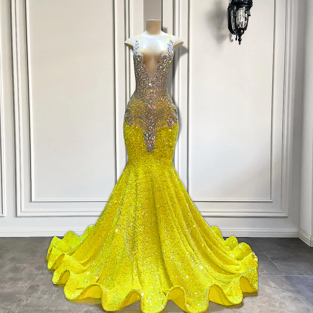 Yellow V-Neck Sleeveless Mermaid Prom Dresses Featuring Beadings and Sequins - Image 2